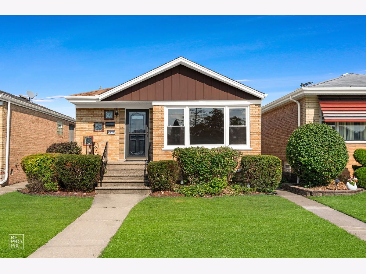 Sold Chicago Illinois, 4733 Kenneth