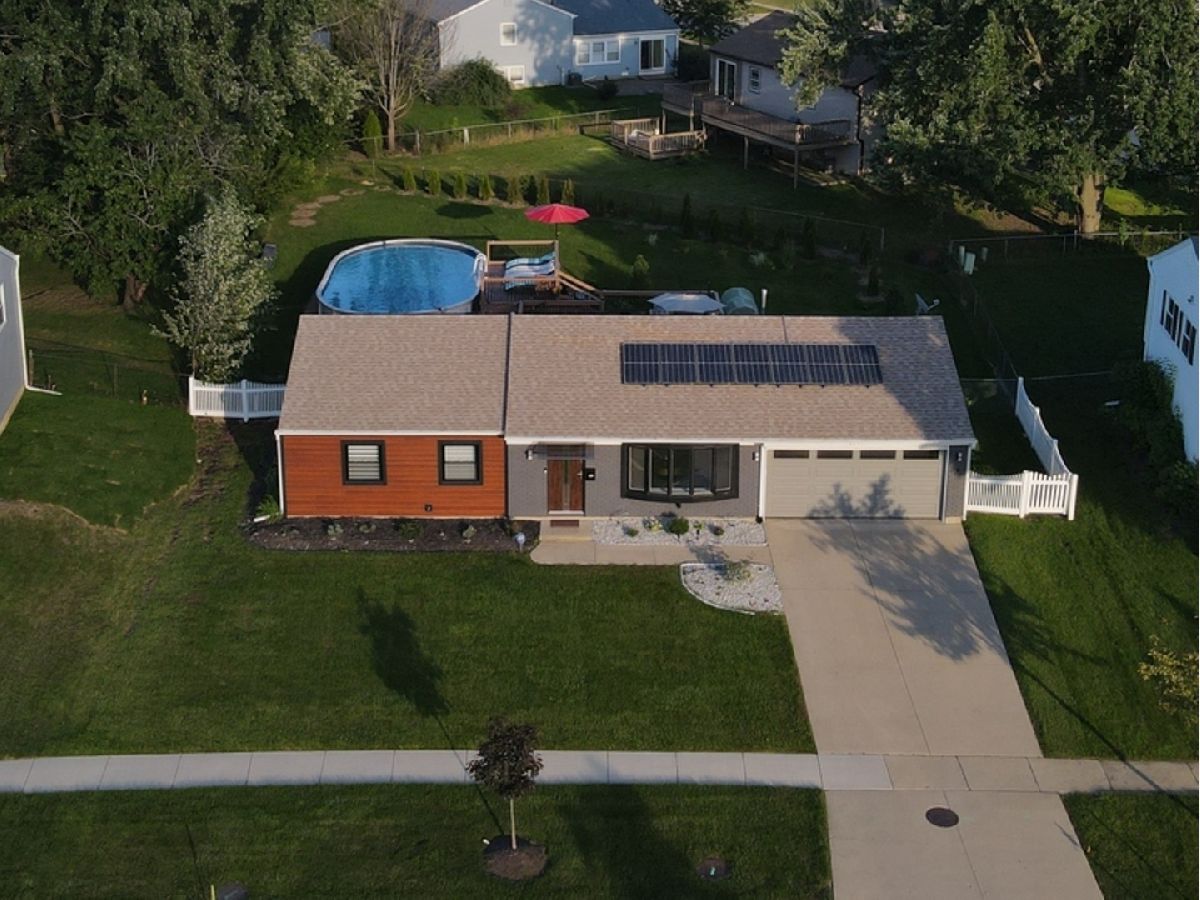  For Sale Schaumburg Illinois, 421 Braintree Drive