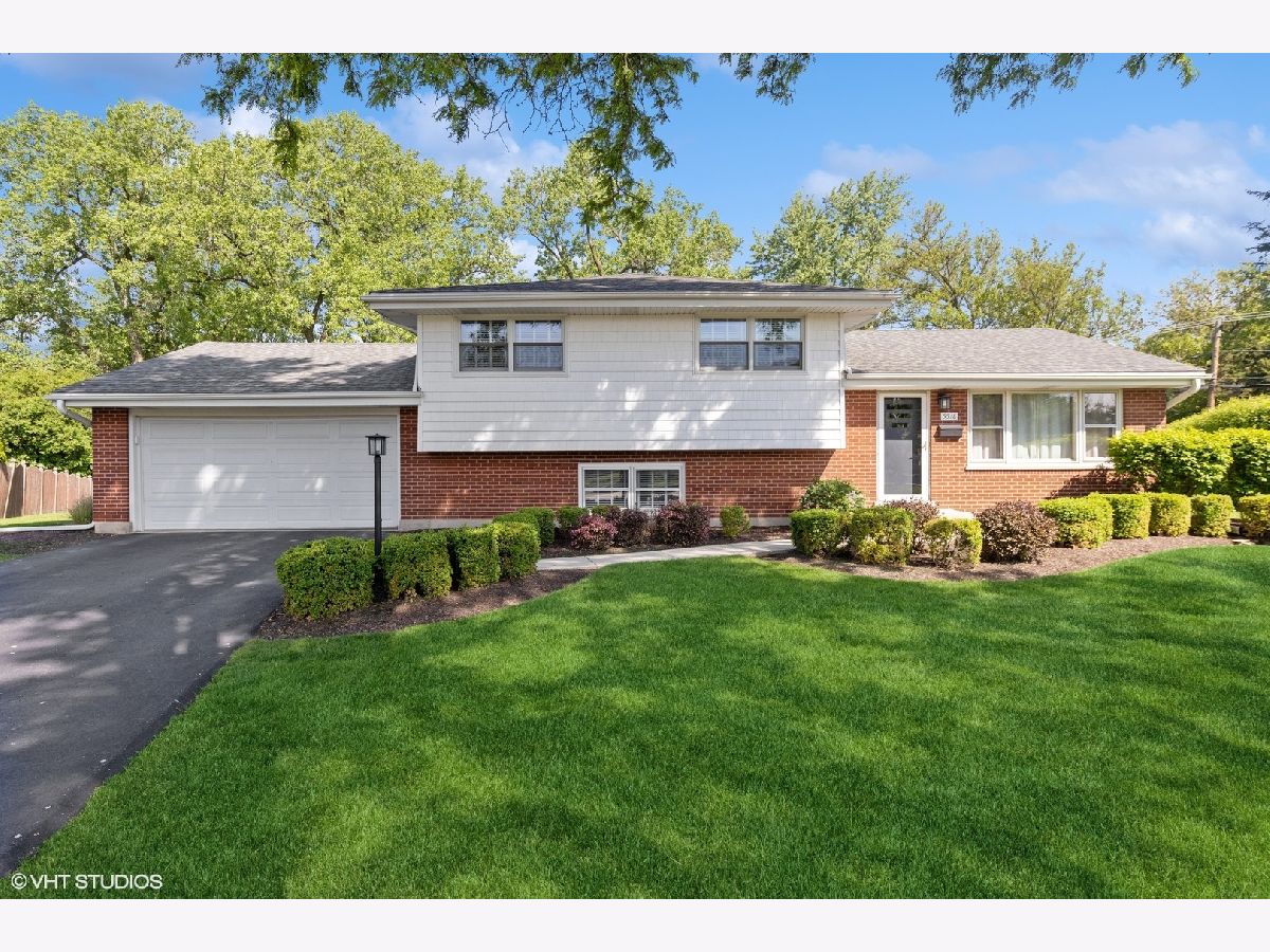  For Sale Downers Grove Illinois, 5518 Wilcox Avenue