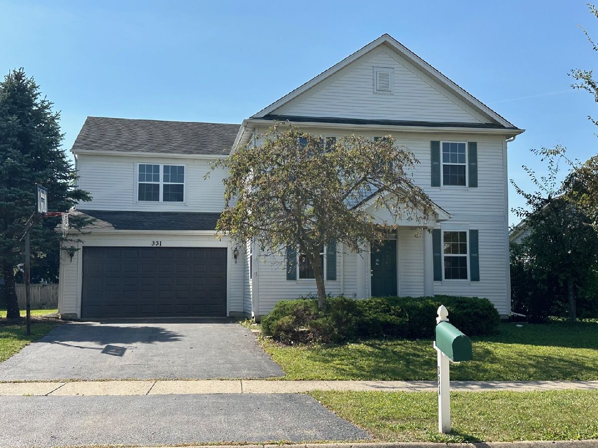  For Sale Cary Illinois, 331 Parkstone Drive