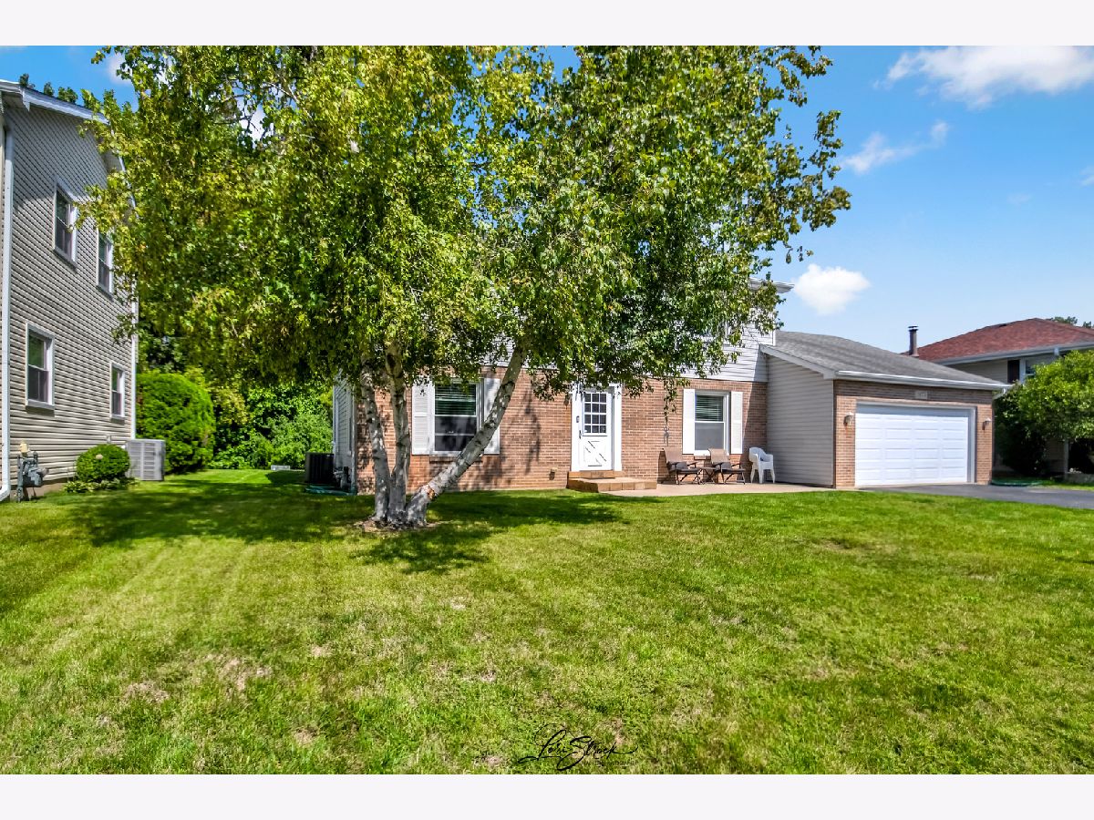  For Sale Joliet Illinois, 1874 Corregidor Street