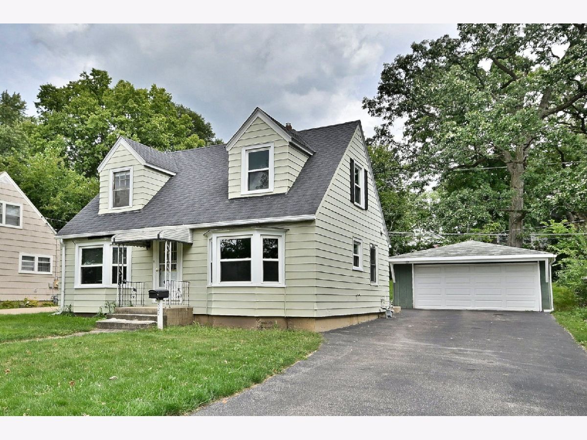  For Sale West Chicago Illinois, 527 Fremont Street