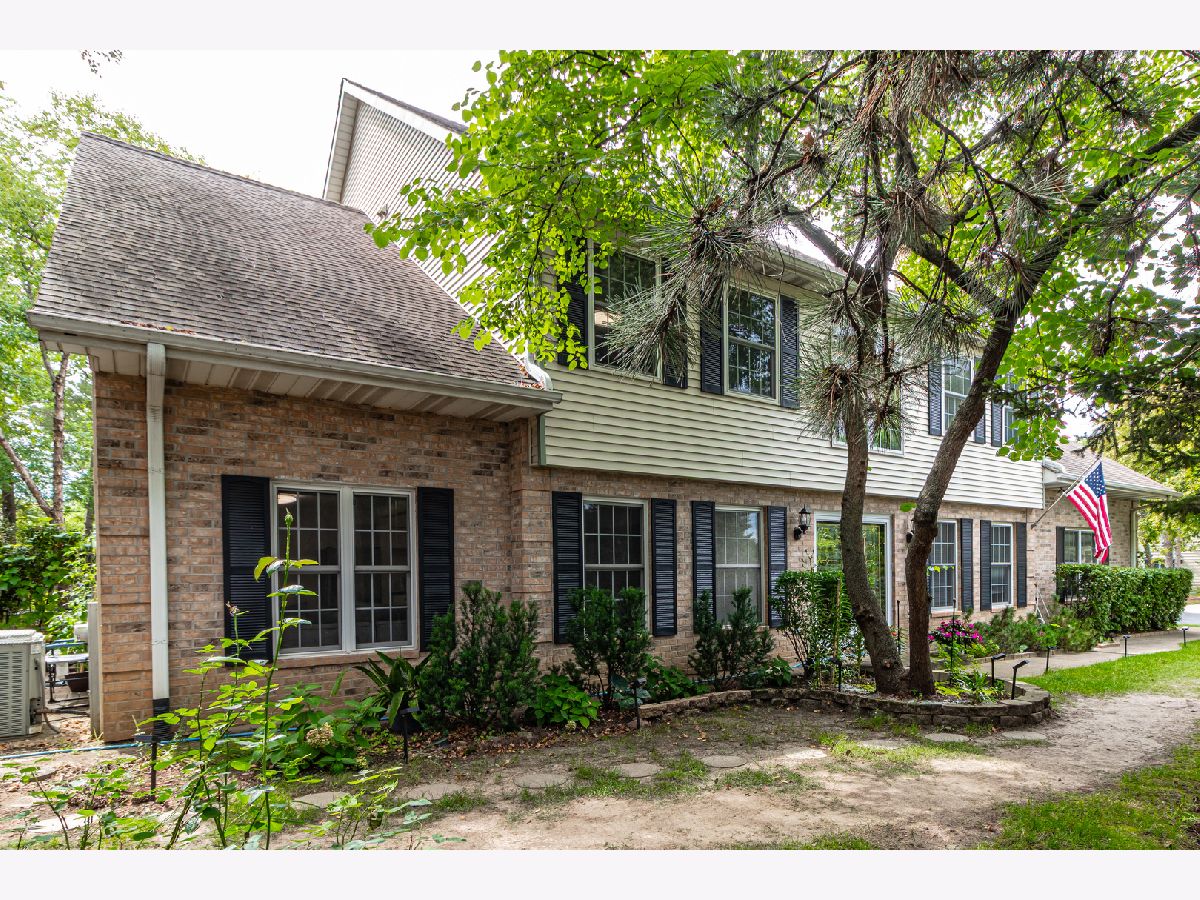  For Sale Streamwood Illinois, 1558 Laurel Oaks Drive
