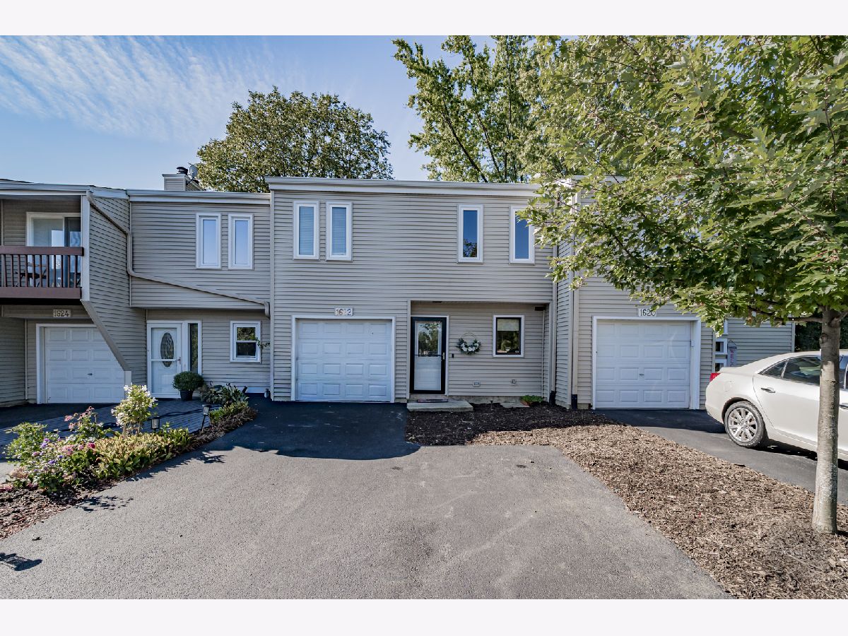  For Sale Naperville Illinois, 1622 Bay Court