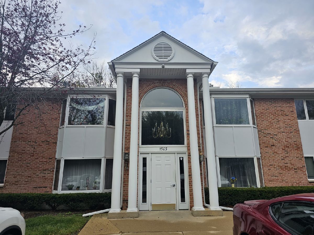  For Sale Libertyville Illinois, 1503 Milwaukee Avenue