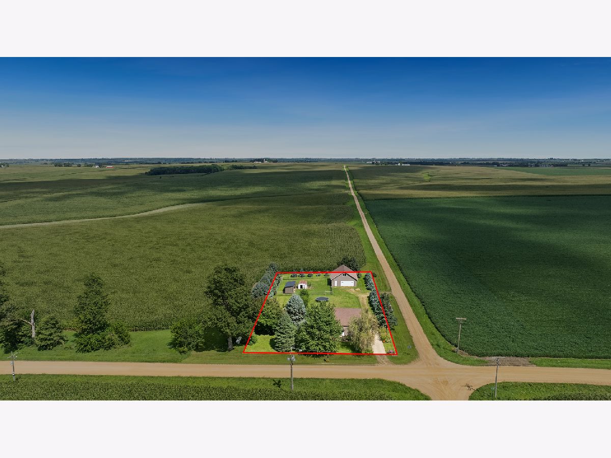 For Sale Polo Illinois, 15812 Robin Road