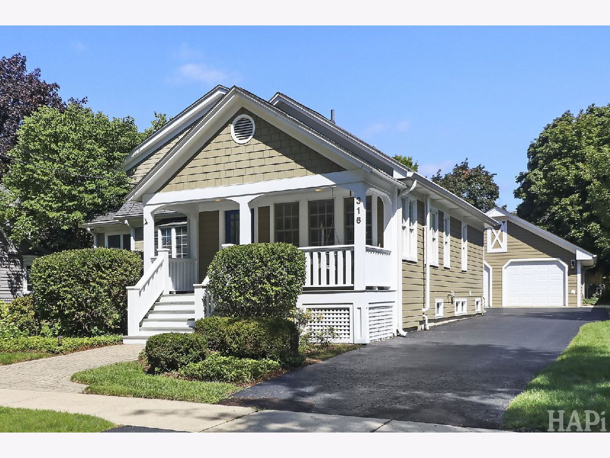  For Sale Barrington Illinois, 316 Station Street