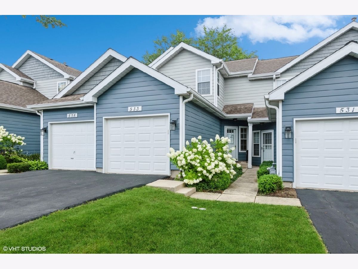  Rented Mundelein Illinois, 533 Woodhaven