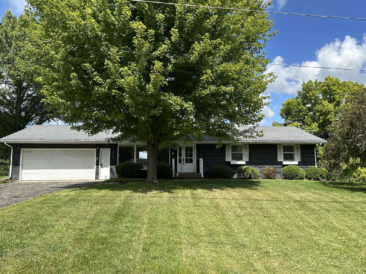  For Sale Morrison Illinois, 13044 Locust Court