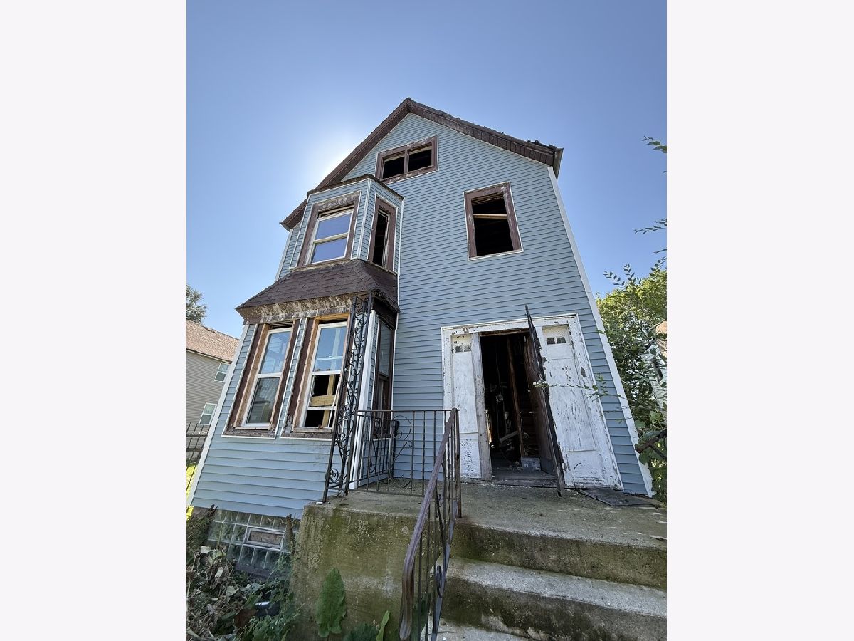  For Sale Chicago Illinois, 4025 Wilcox Street