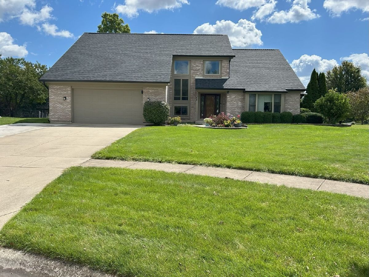  Sold Aurora Illinois, 2560 Middle Queensbury