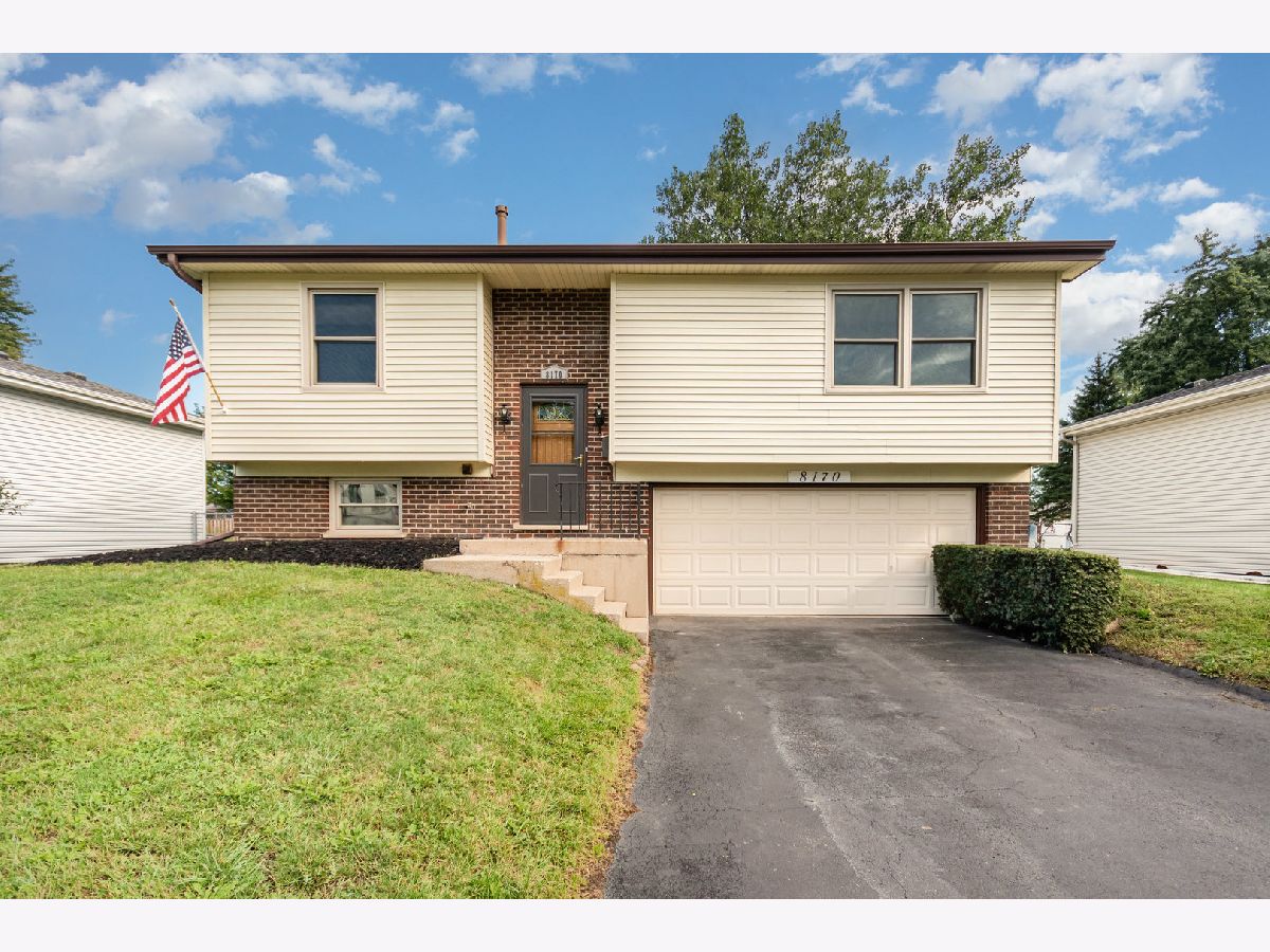  For Sale Hanover Park Illinois, 8170 Northway Drive