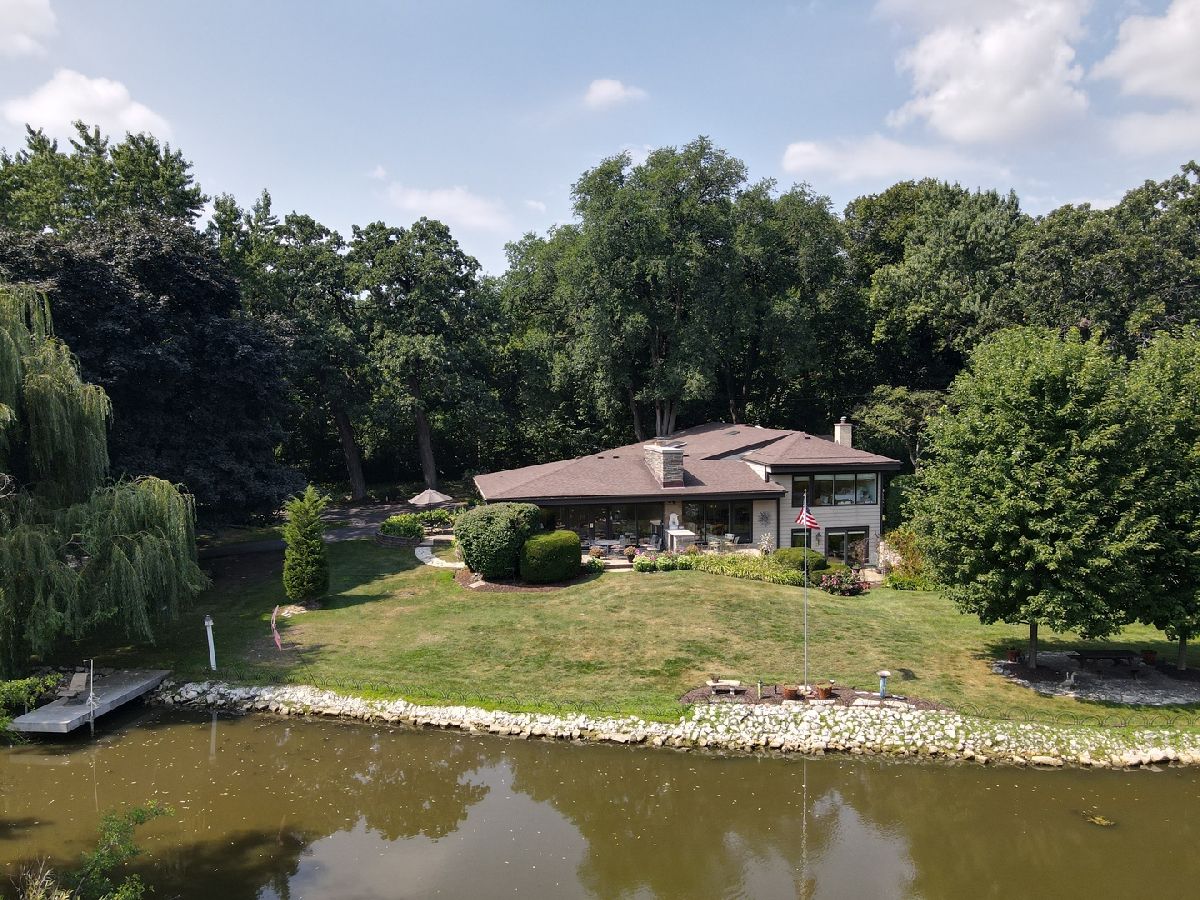 Homes For Sale Plum Grove Estates Palatine Illinois, 2050 Brookdale Court