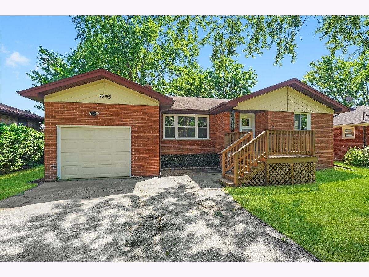  For Sale Steger Illinois, 3755 Emerald Avenue