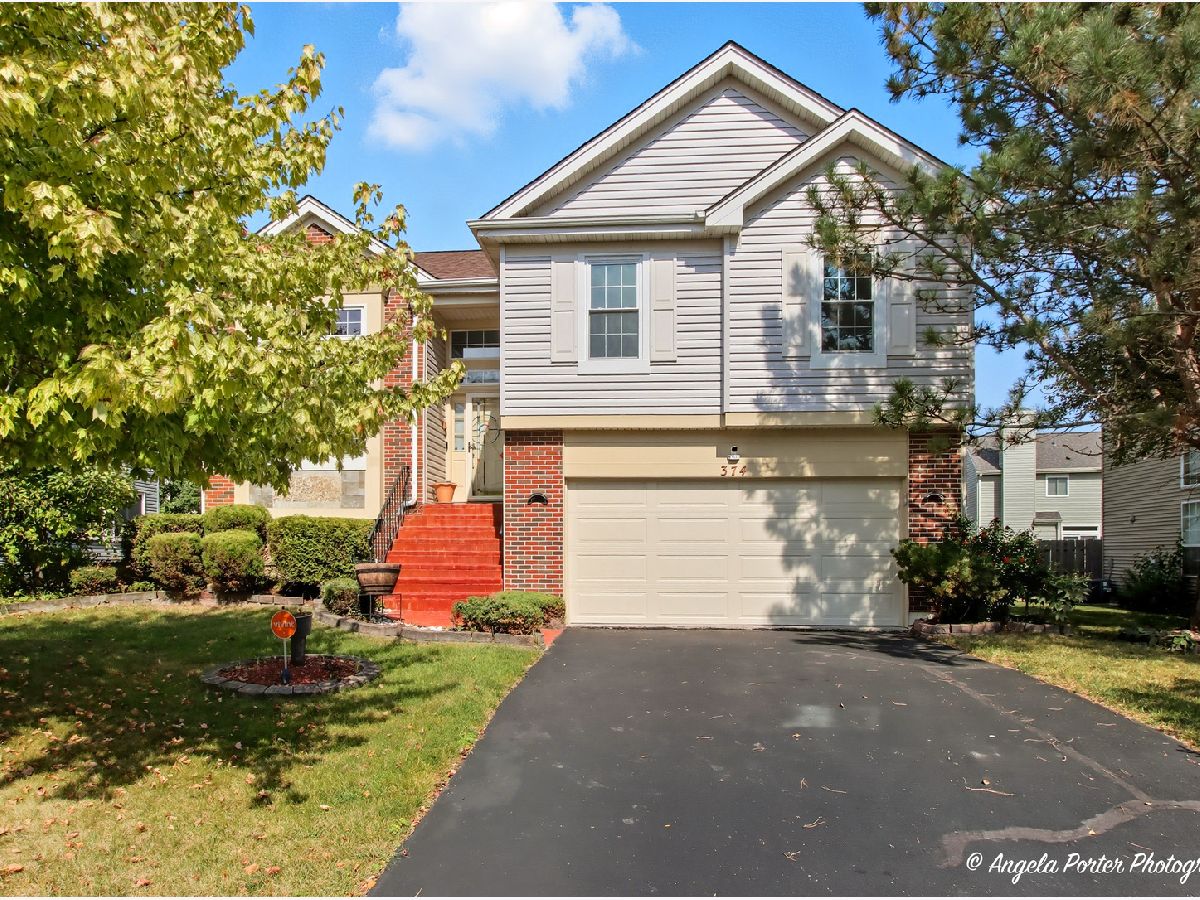  For Rent Round Lake Illinois, 374 Boxwood