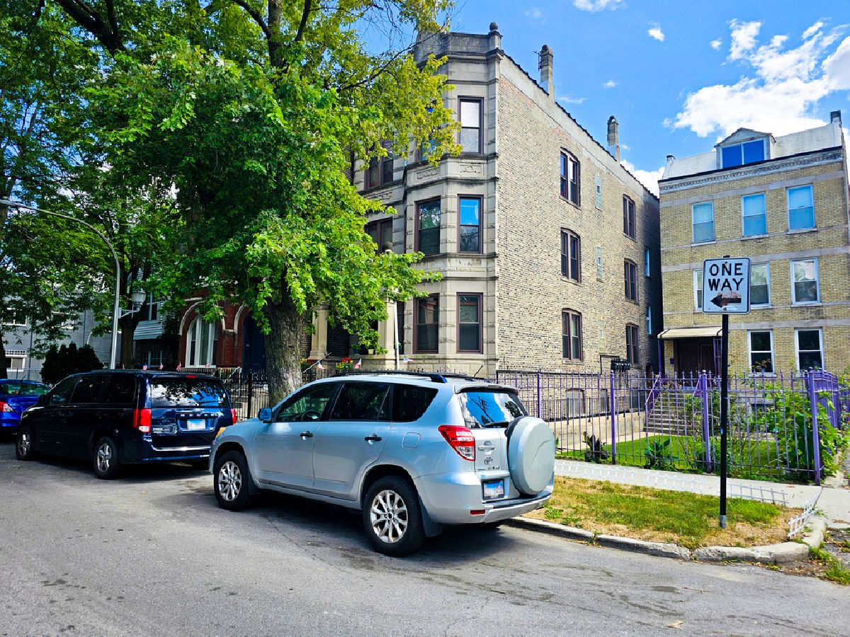 Rented Chicago Illinois, 2741 16th