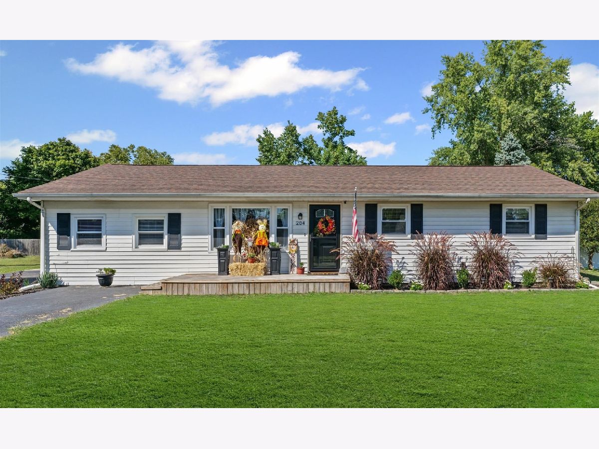  For Sale Oakwood Illinois, 204 Green Street