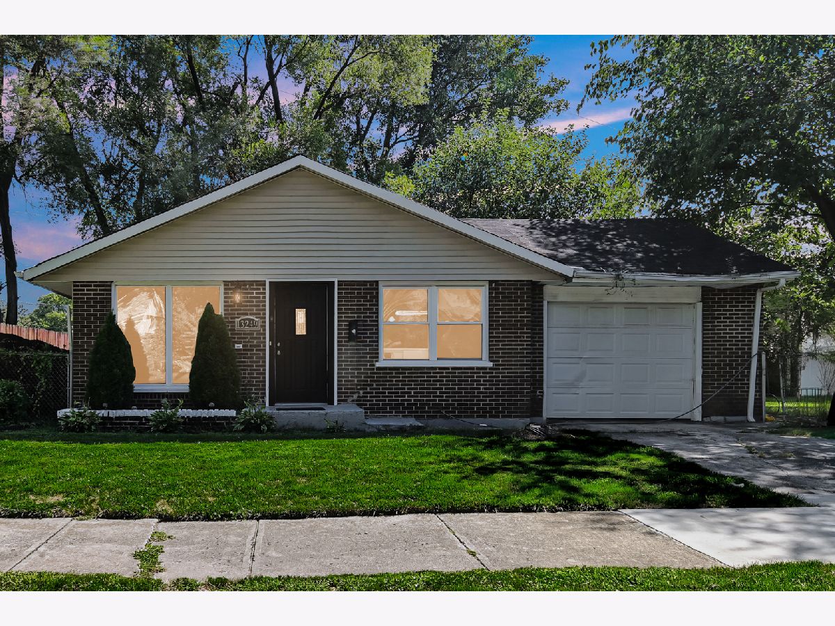  For Sale Chicago Illinois, 13249 Vernon Avenue