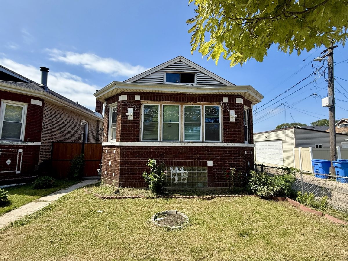 Sold Chicago Illinois, 7214 Bell