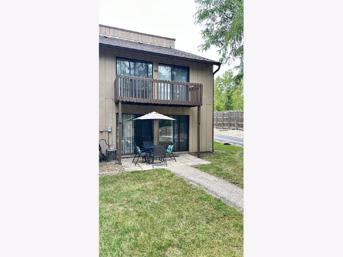  For Sale Fox Lake Illinois, 12 Saint Thomas Colony