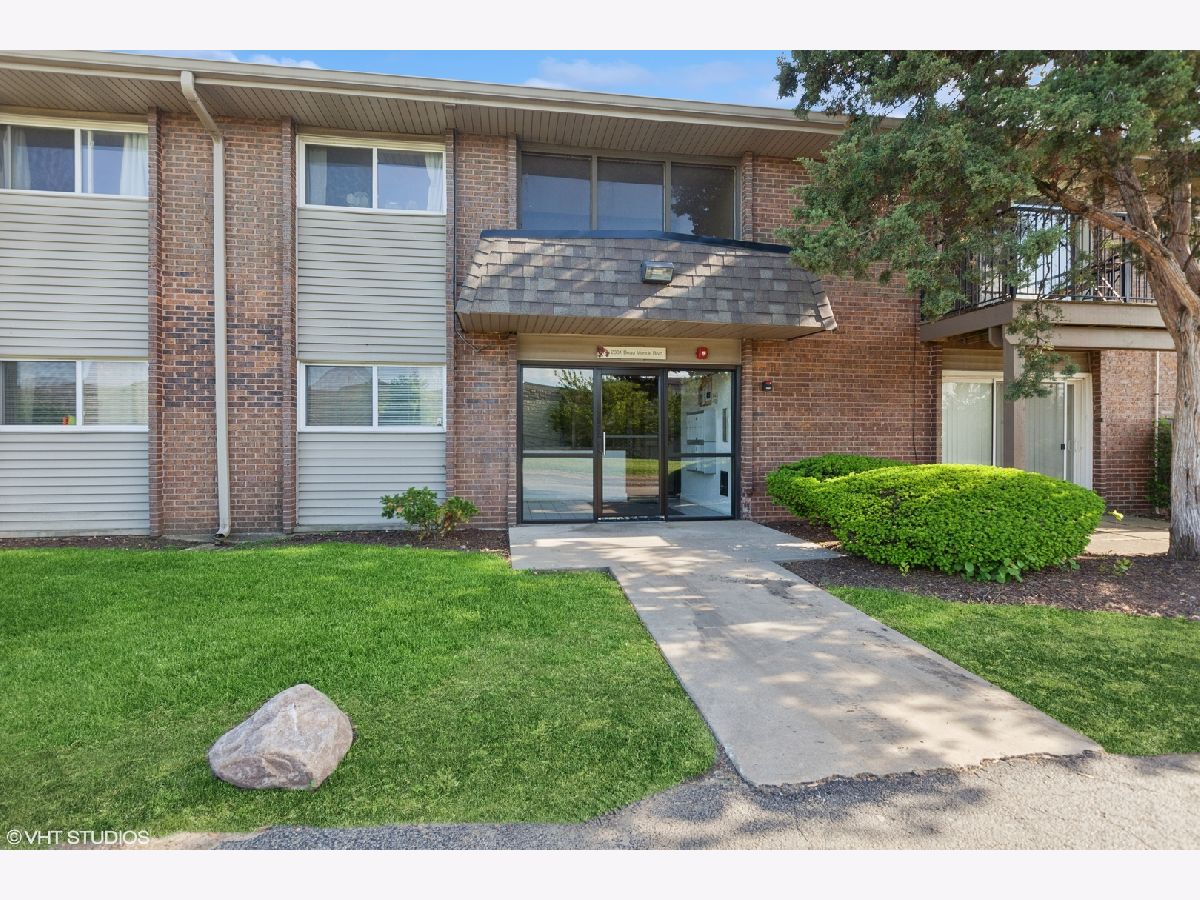  For Rent Lisle Illinois, 2301 Beau Monde
