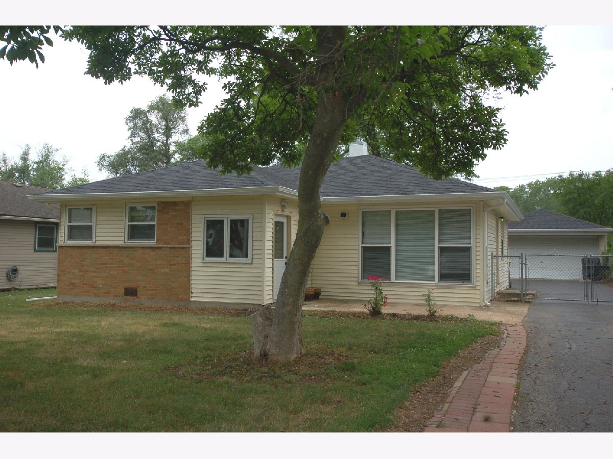  For Rent Rolling Meadows Illinois, 2713 Wilke