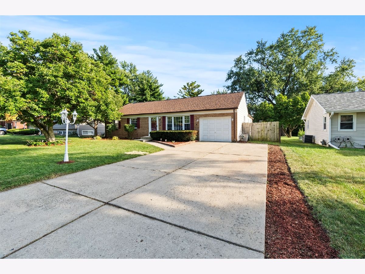  For Sale Lockport Illinois, 805 Maryknoll Drive