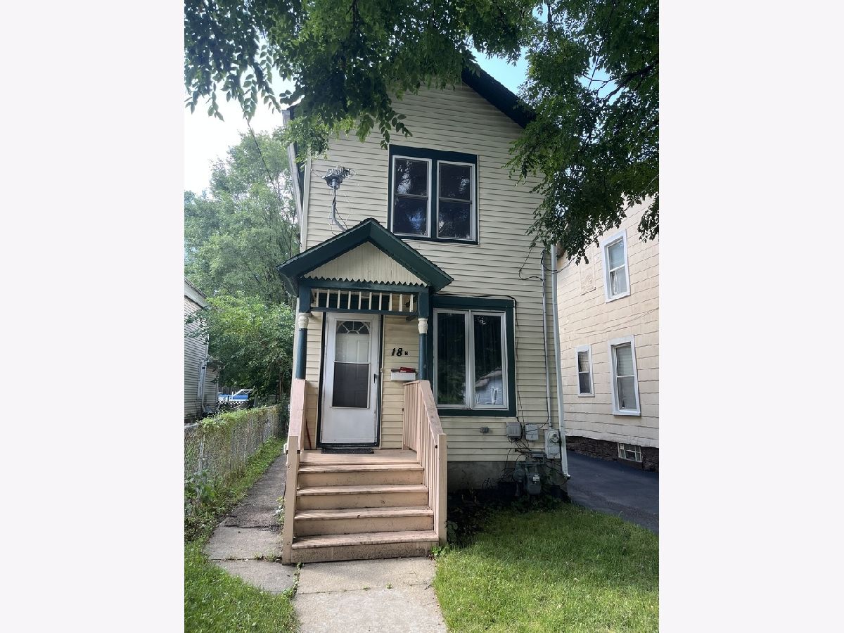  For Sale Aurora Illinois, 18 West Street