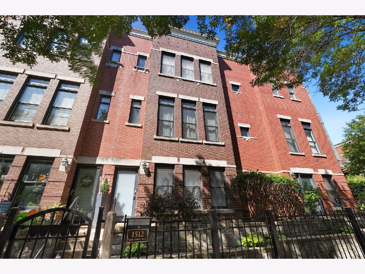 Condos & Townhomes & Homes For Sale University Village Chicago Illinois, 1512 Halsted Street