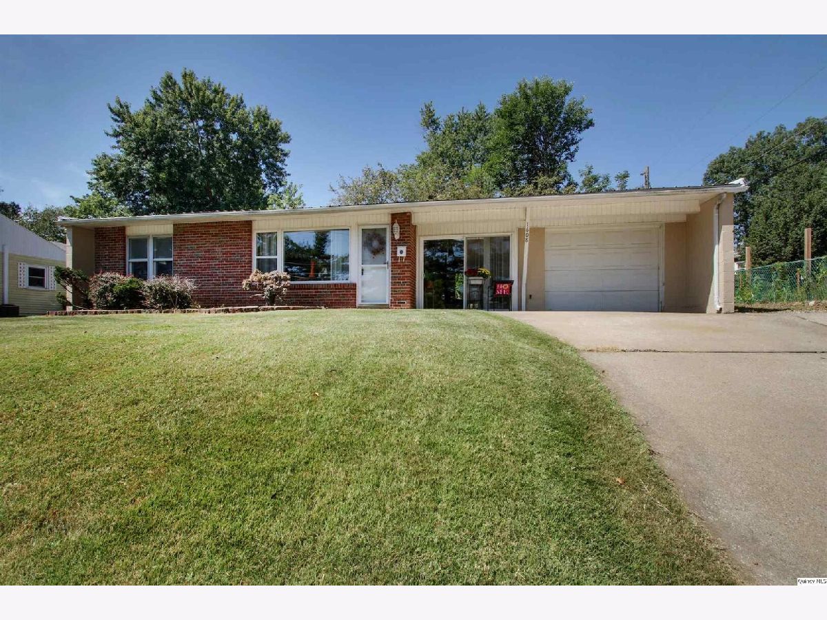 For Sale Quincy Illinois, 1608 24th Street