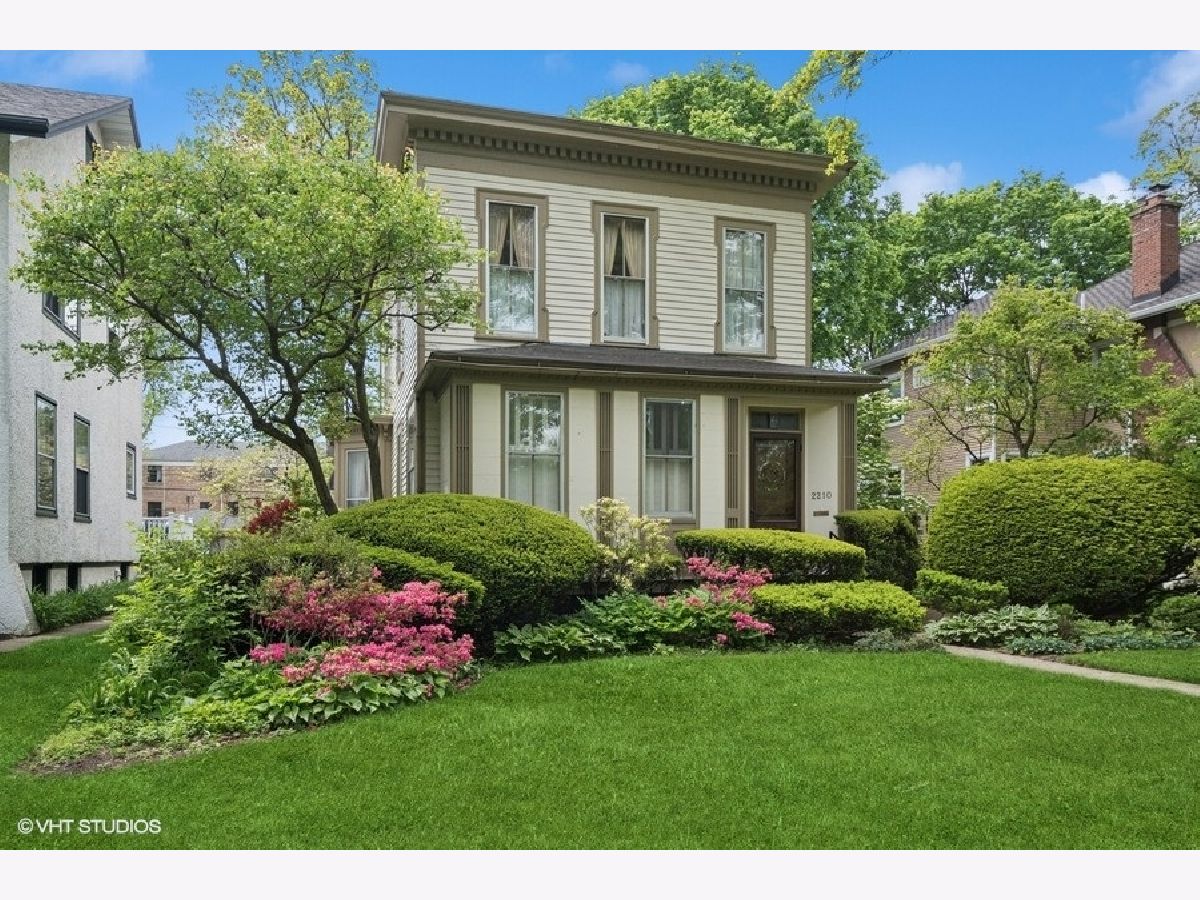 Sold Evanston Illinois, 2210 Hartzell