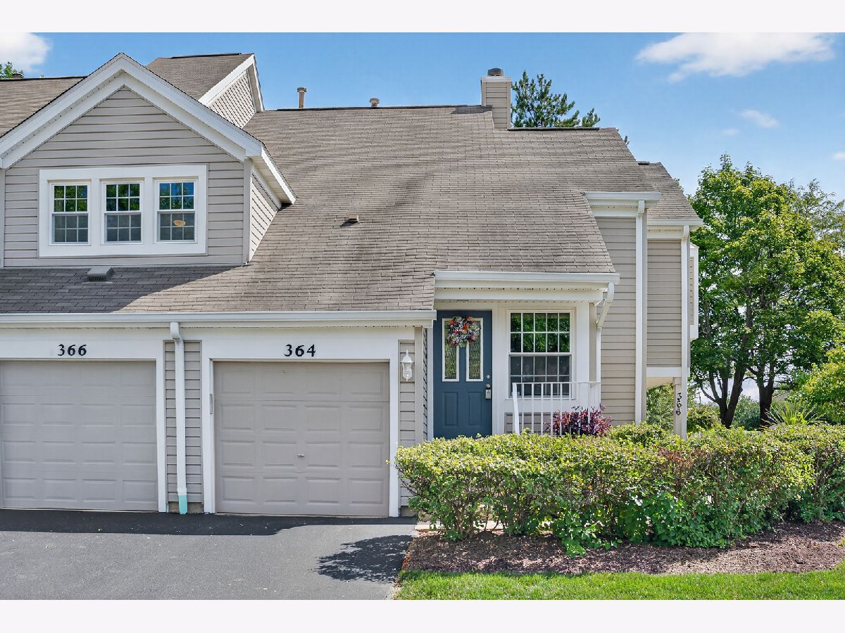 For Sale Carol Stream Illinois, 364 Wexford Court