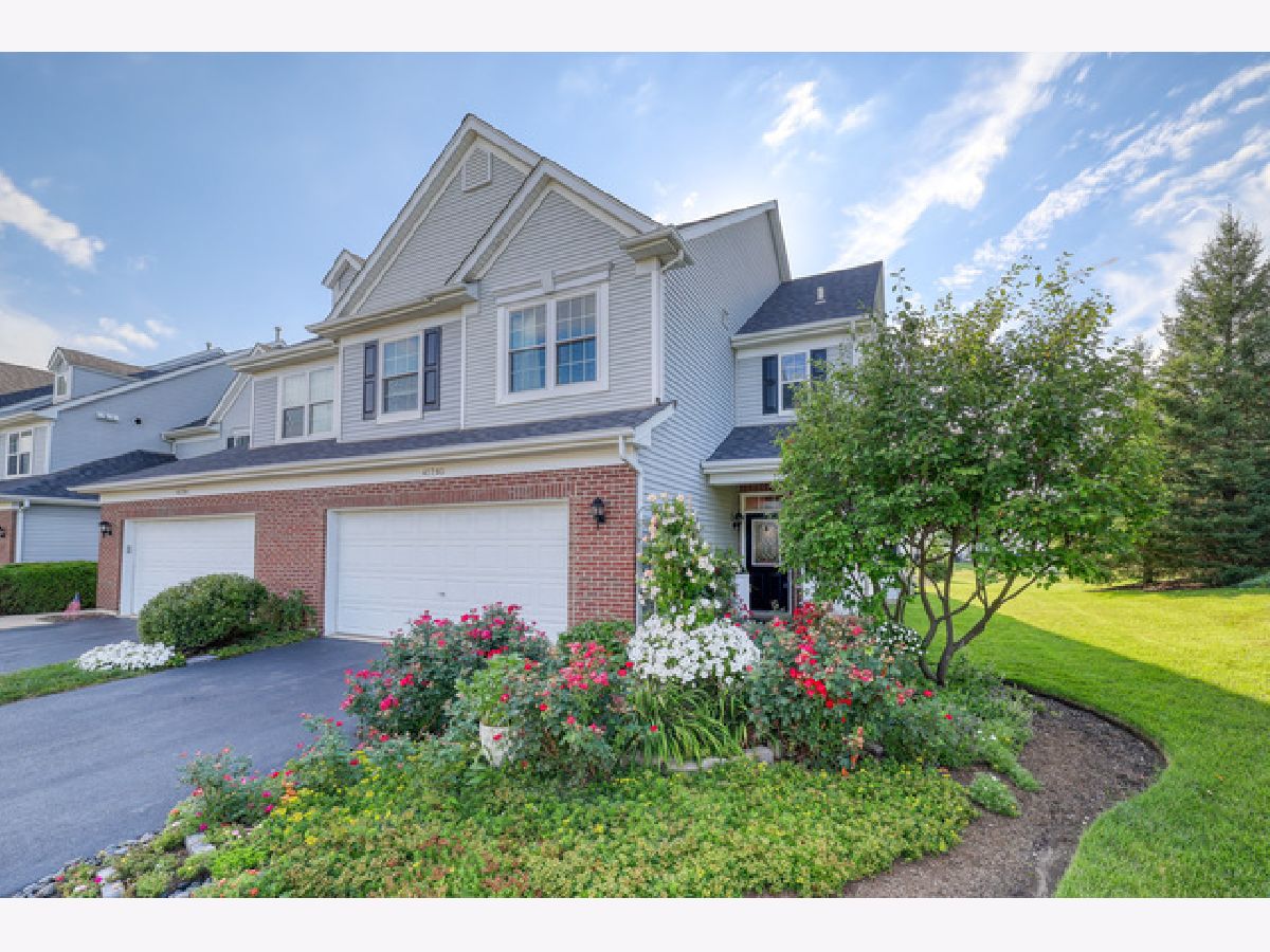  For Rent Yorkville Illinois, 4579 Half Moon