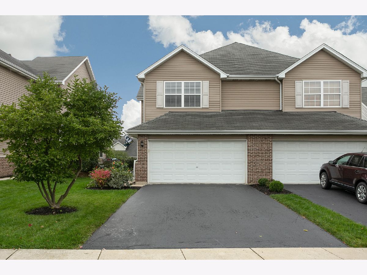 For Rent Romeoville Illinois, 520 Frieh