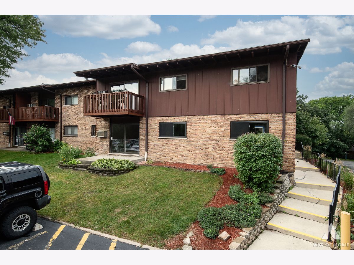  Sold Willow Springs Illinois, 100 Willow
