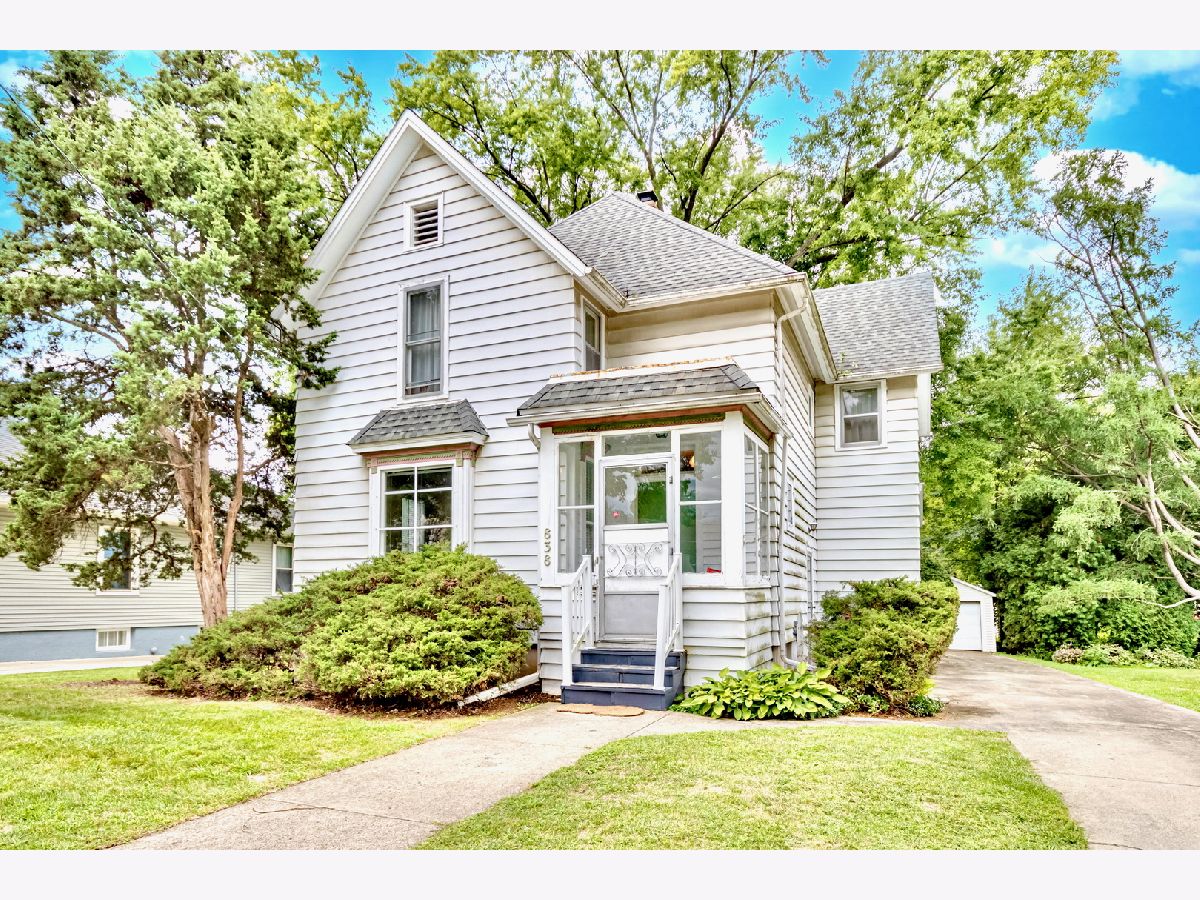 Homes For Sale Grand View Elgin Illinois, 838 Cedar Avenue
