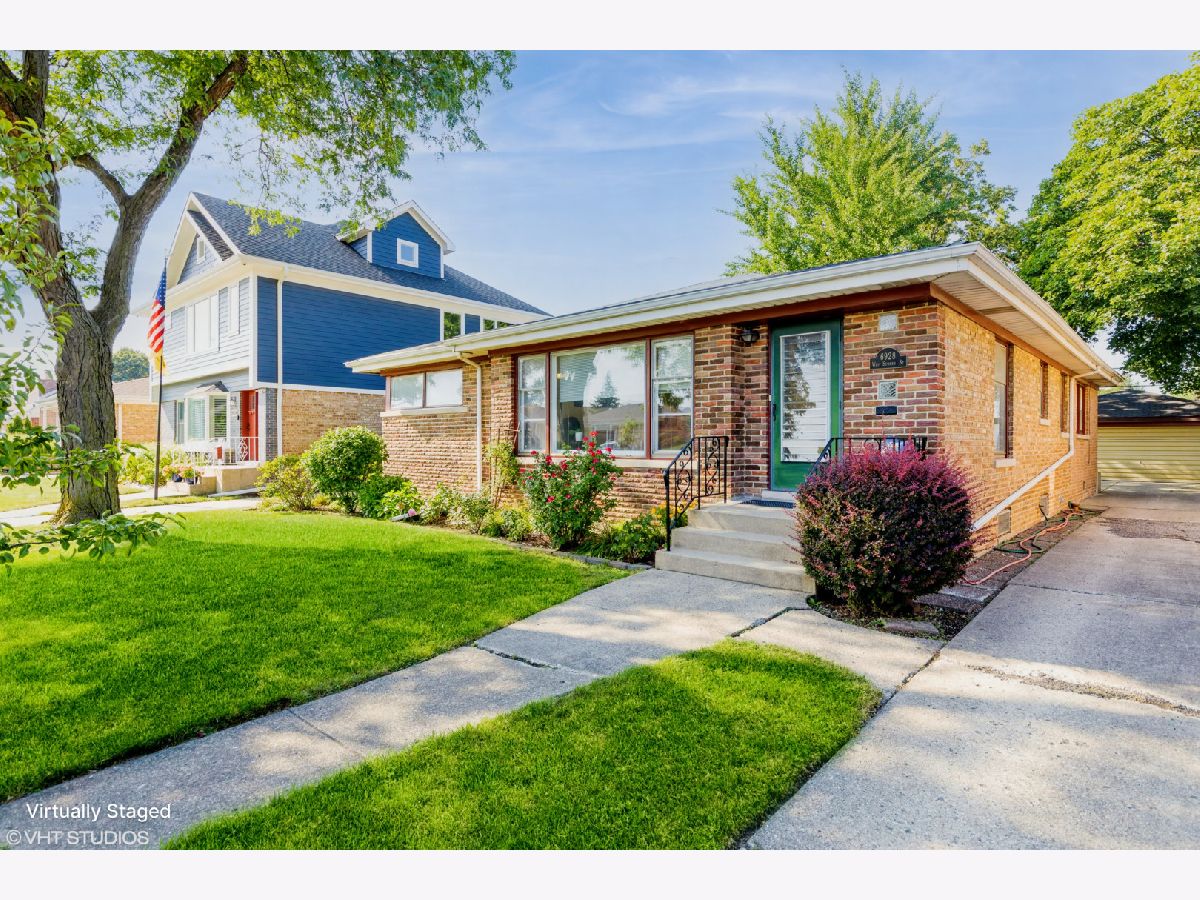  For Sale Niles Illinois, 6928 Seward Street