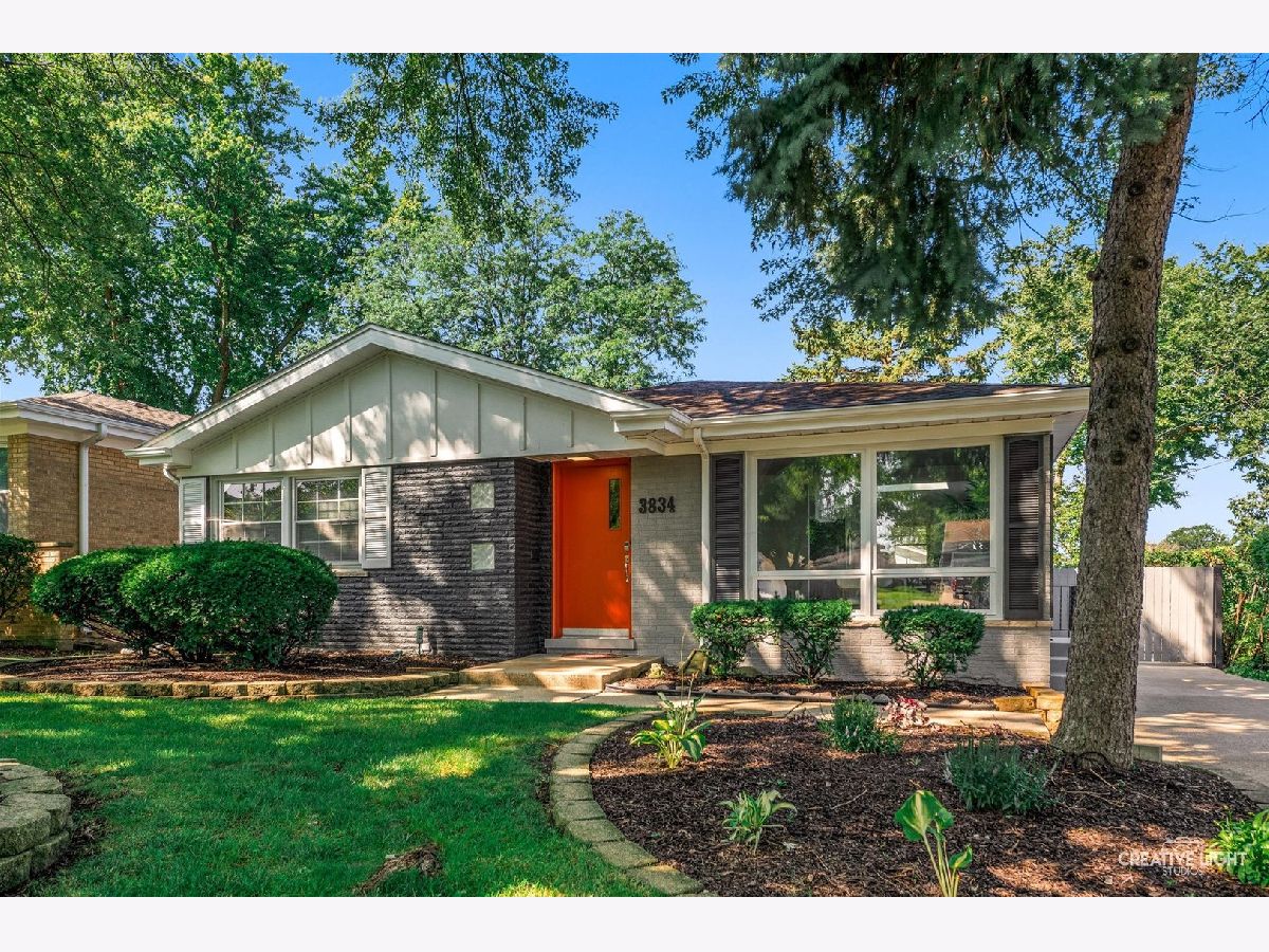  For Sale Western Springs Illinois, 3834 Hampton Avenue