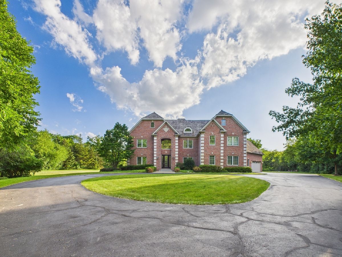  For Sale Barrington Illinois, 50 Lakeview Lane