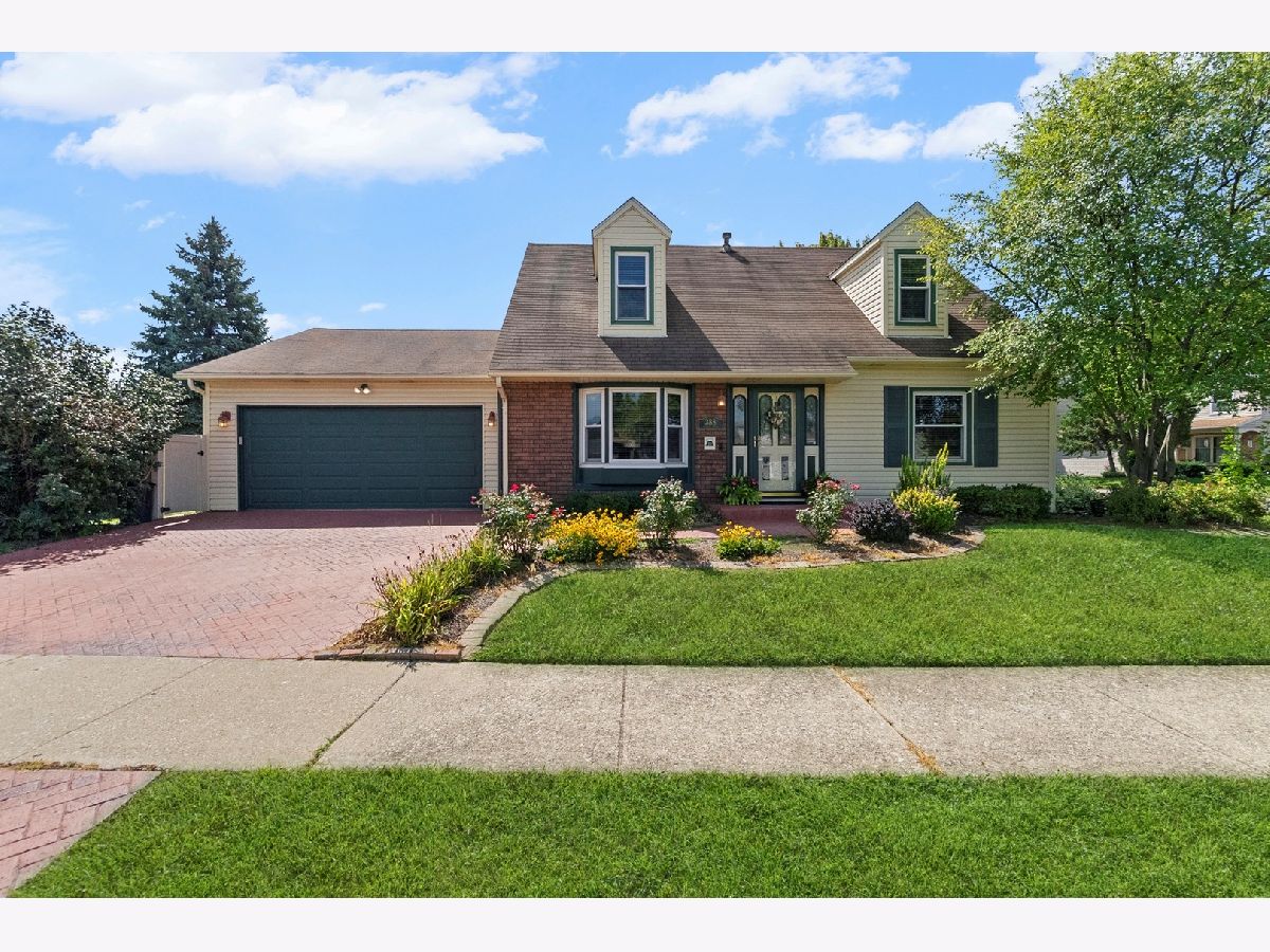  For Sale Carol Stream Illinois, 388 Canyon Trail