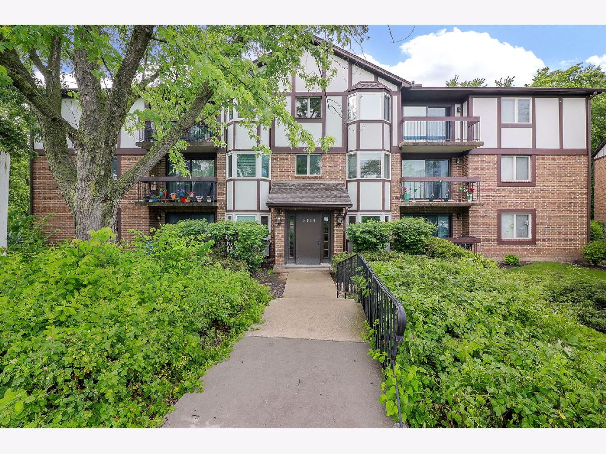 Sold Indian Head Park Illinois, 6814 Joliet