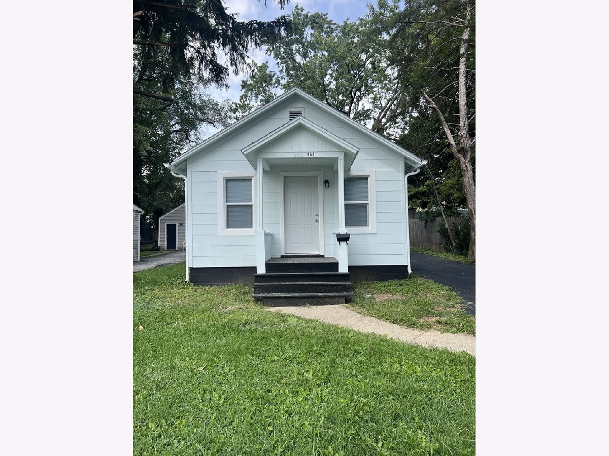  For Sale Aurora Illinois, 950 Harriet Avenue