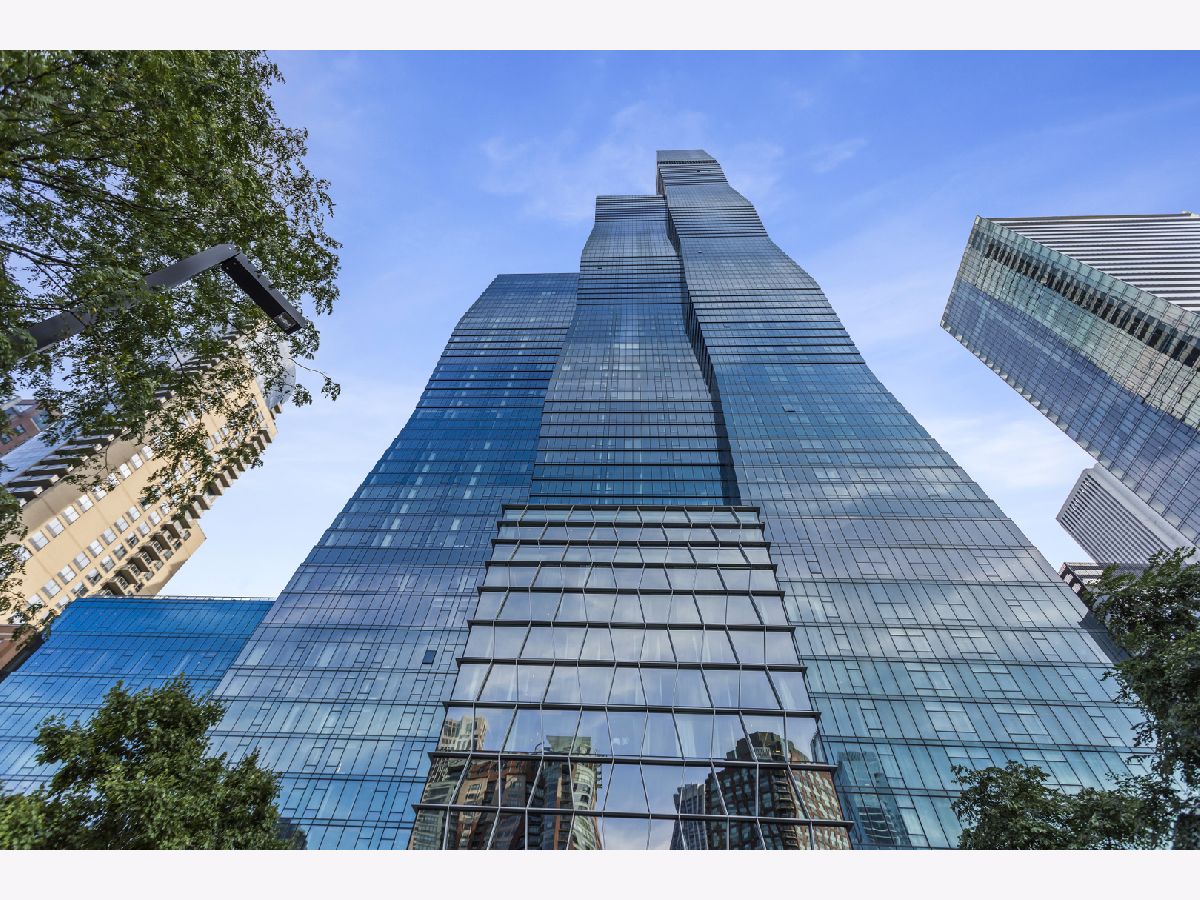  For Sale Chicago Illinois, 363 Wacker Drive