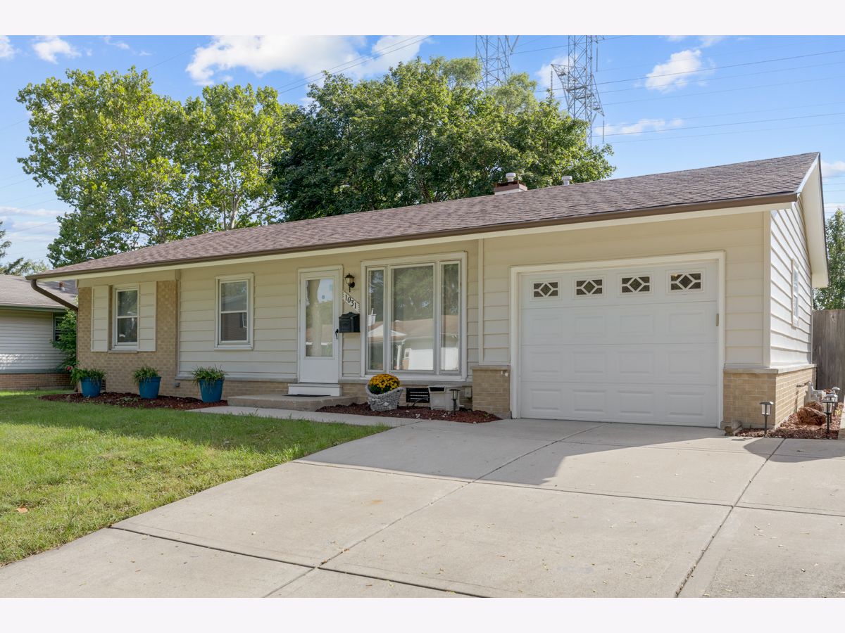  For Rent Elk Grove Village Illinois, 1031 Maple