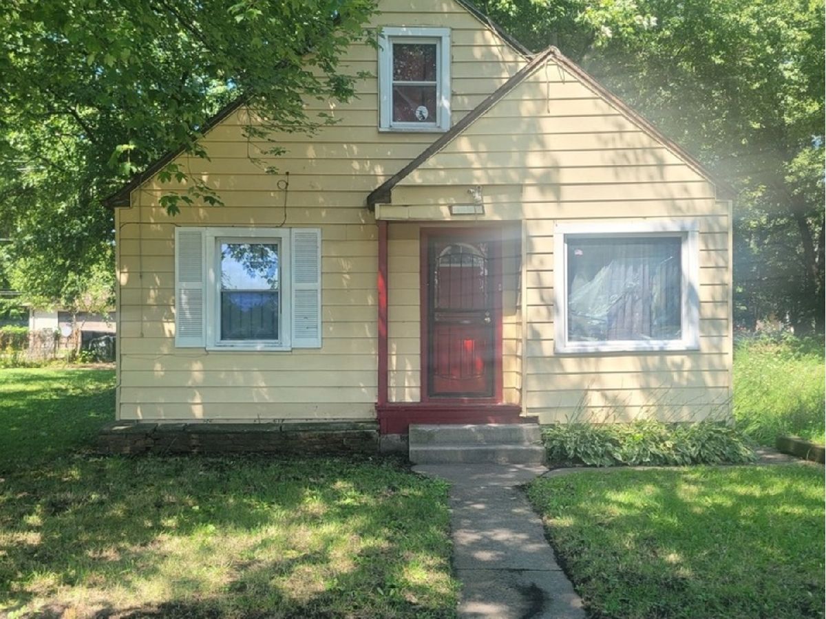  For Sale Robbins Illinois, 14110 Claire Boulevard