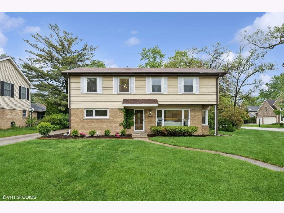  For Rent Northbrook Illinois, 2272 Asbury