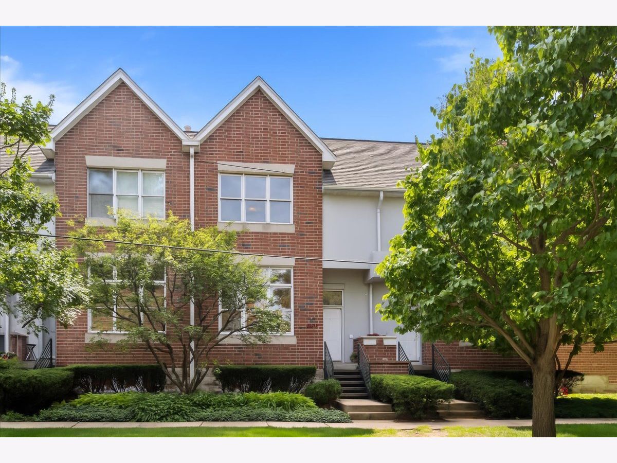  For Sale Glenview Illinois, 1857 Prairie Street