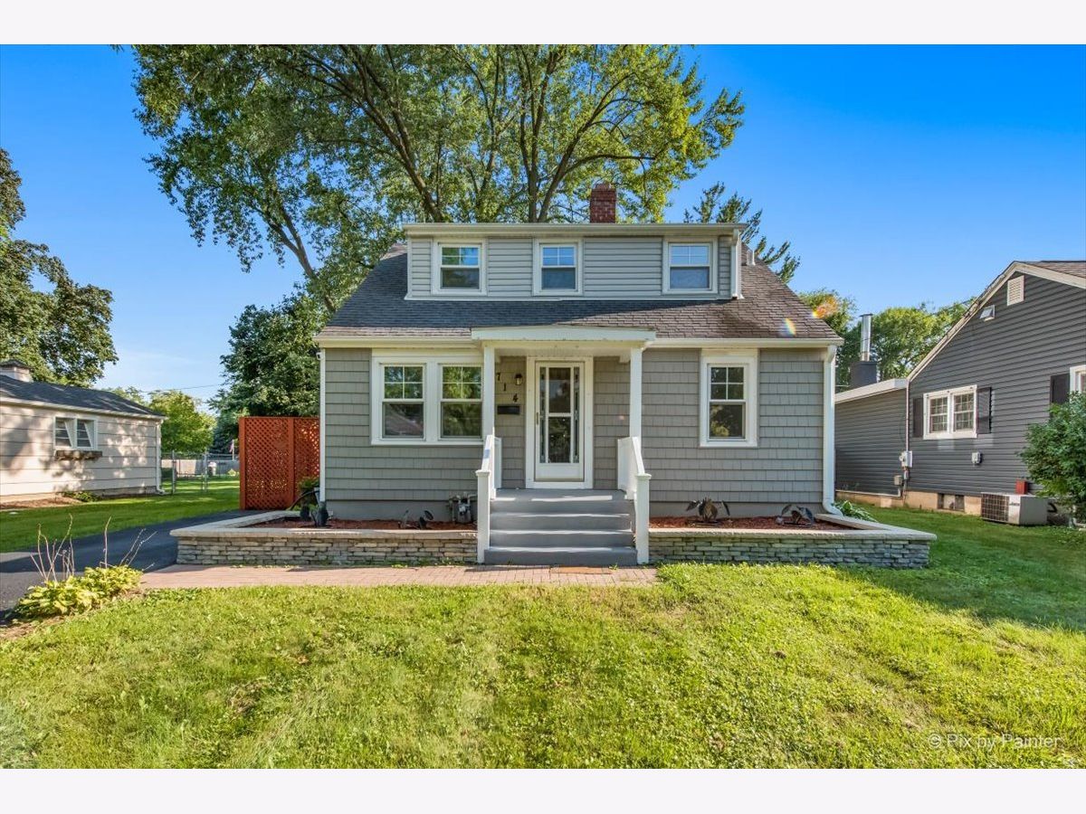  For Sale West Chicago Illinois, 714 Elmwood Avenue