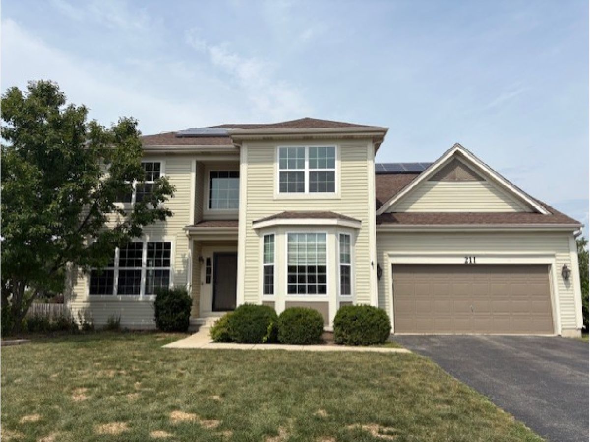  For Sale Sycamore Illinois, 211 Leah Court