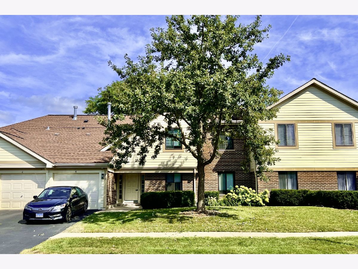  For Sale Palatine Illinois, 906 Kings Row Avenue
